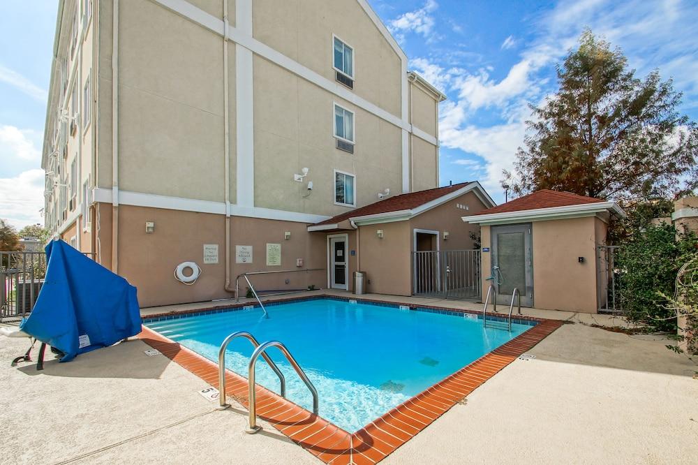 Days Inn By Wyndham Baton Rouge I-10 Prairieville エクステリア 写真
