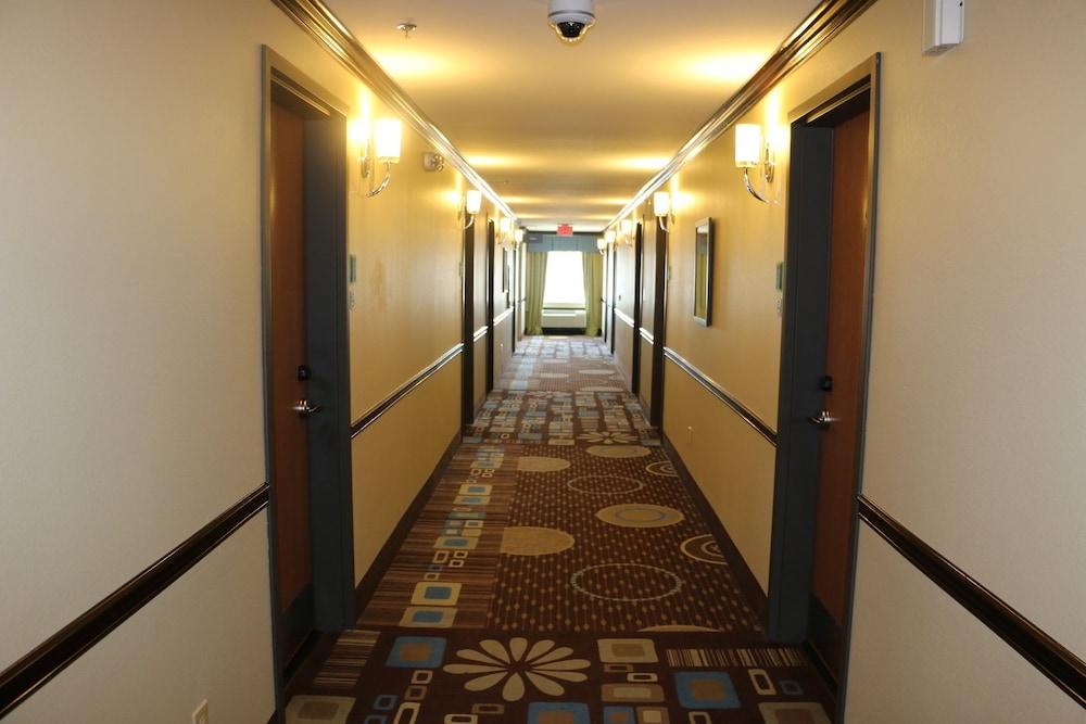 Days Inn By Wyndham Baton Rouge I-10 Prairieville エクステリア 写真