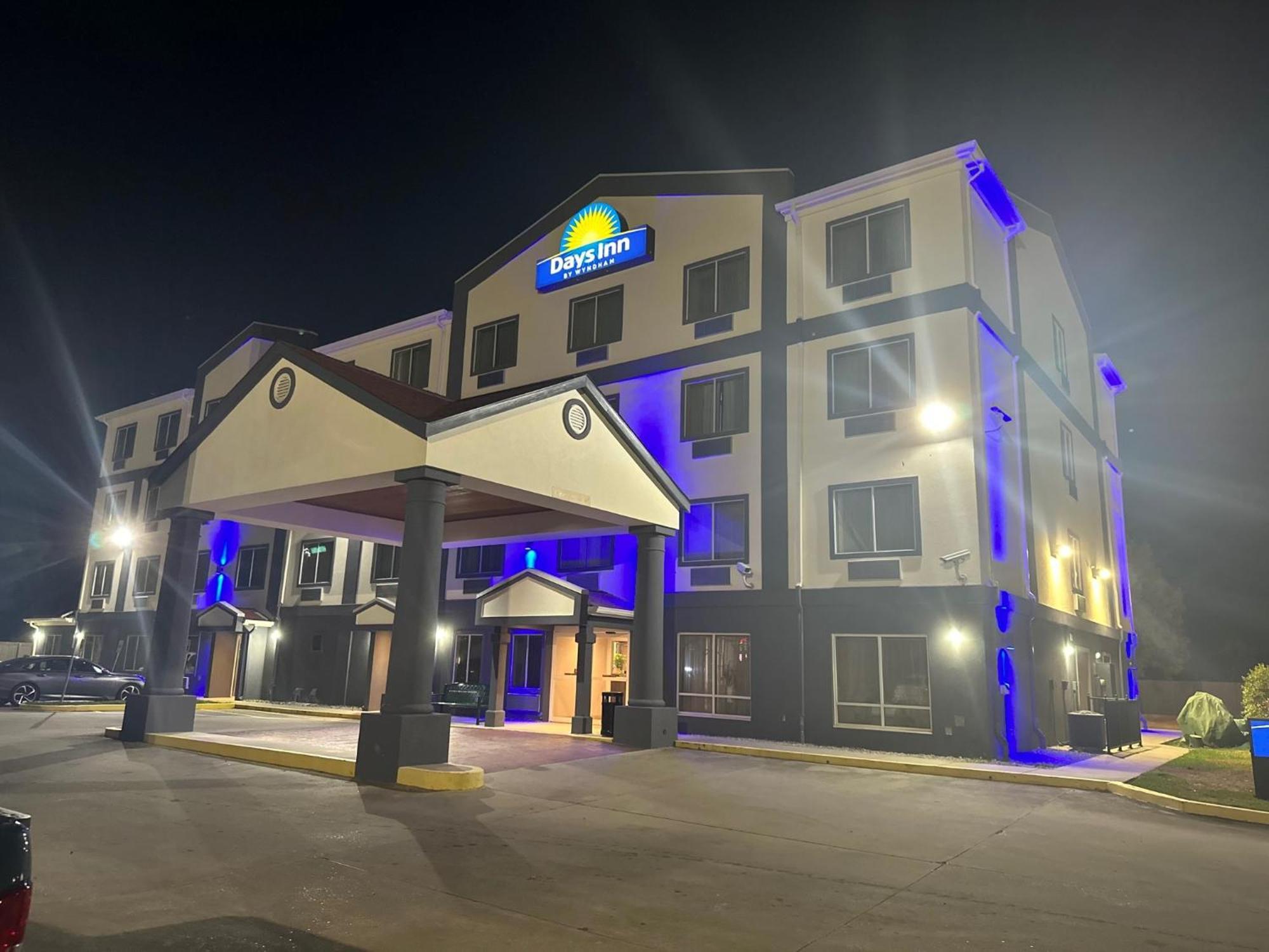 Days Inn By Wyndham Baton Rouge I-10 Prairieville エクステリア 写真