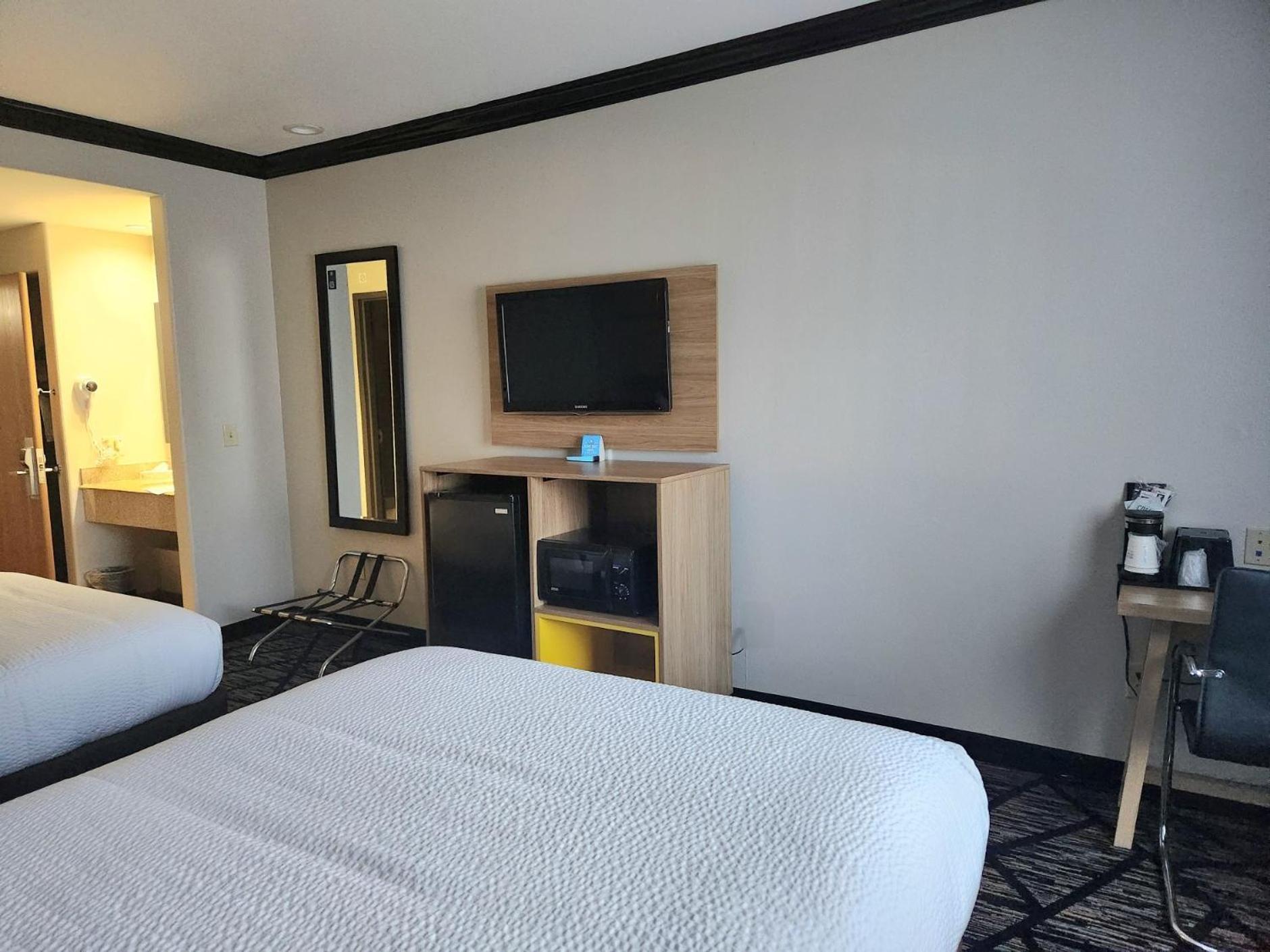 Days Inn By Wyndham Baton Rouge I-10 Prairieville エクステリア 写真