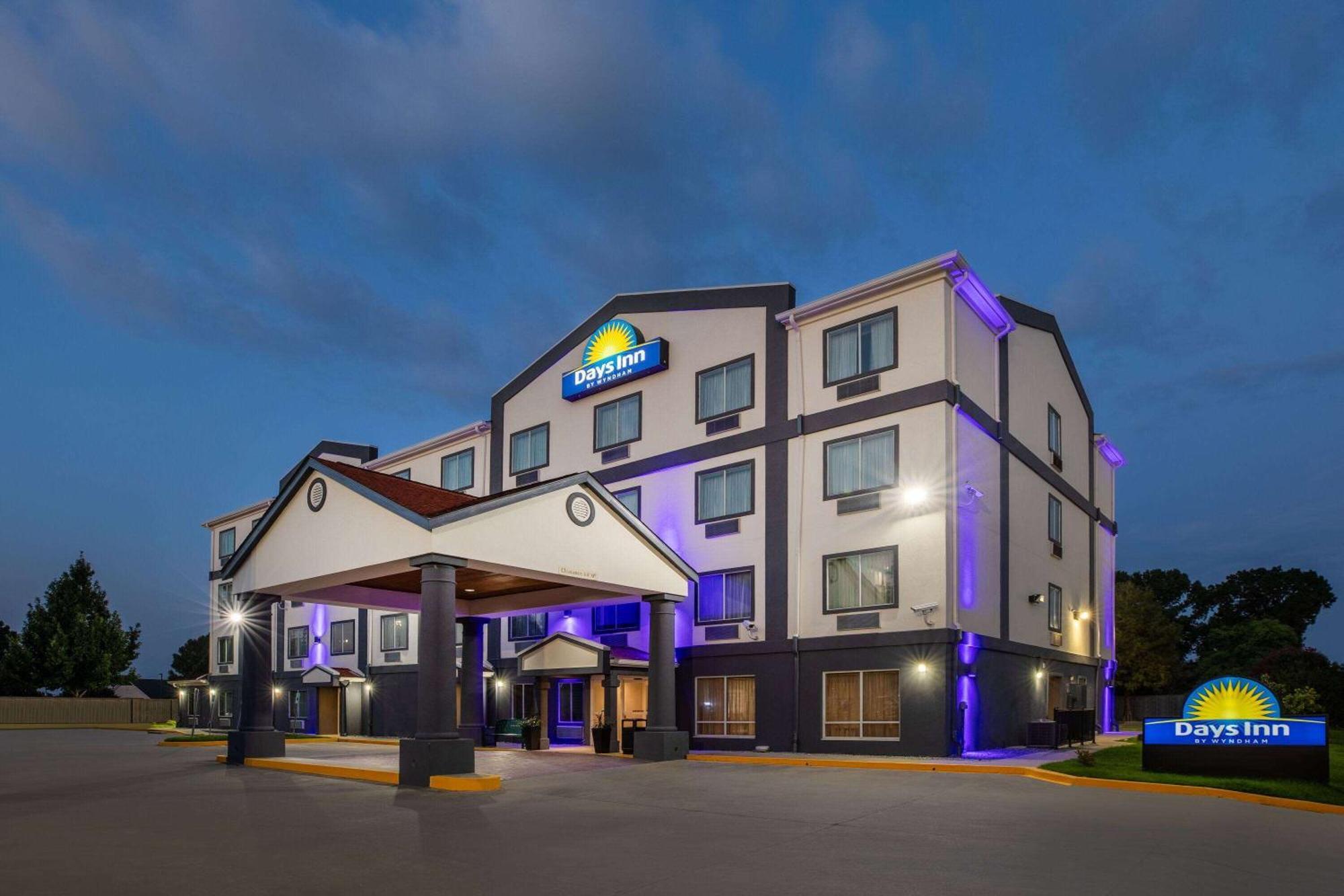 Days Inn By Wyndham Baton Rouge I-10 Prairieville エクステリア 写真