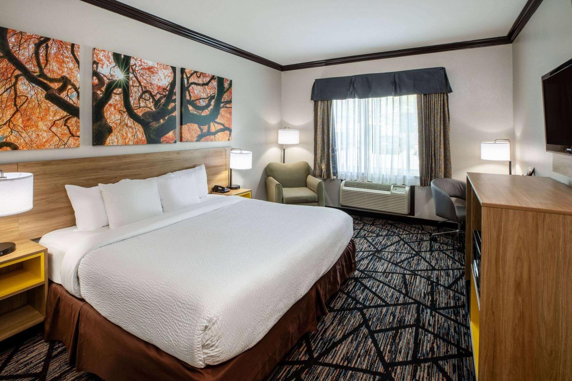 Days Inn By Wyndham Baton Rouge I-10 Prairieville エクステリア 写真